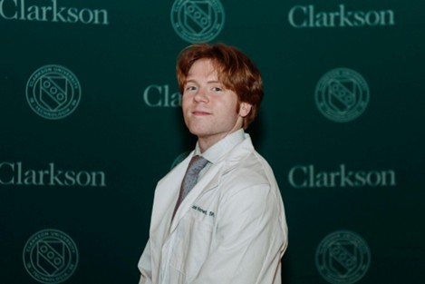 Headshot, Caleb Knowles